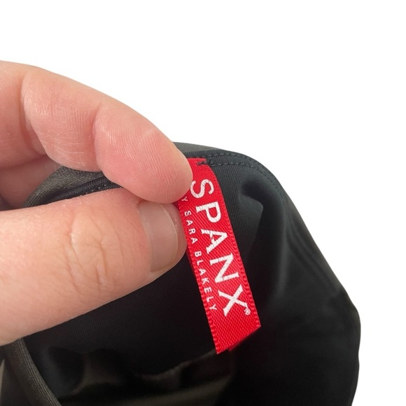 SPANX Faux Leather Leggings in Gunmetal Grey Size S - Picture 5 of 11